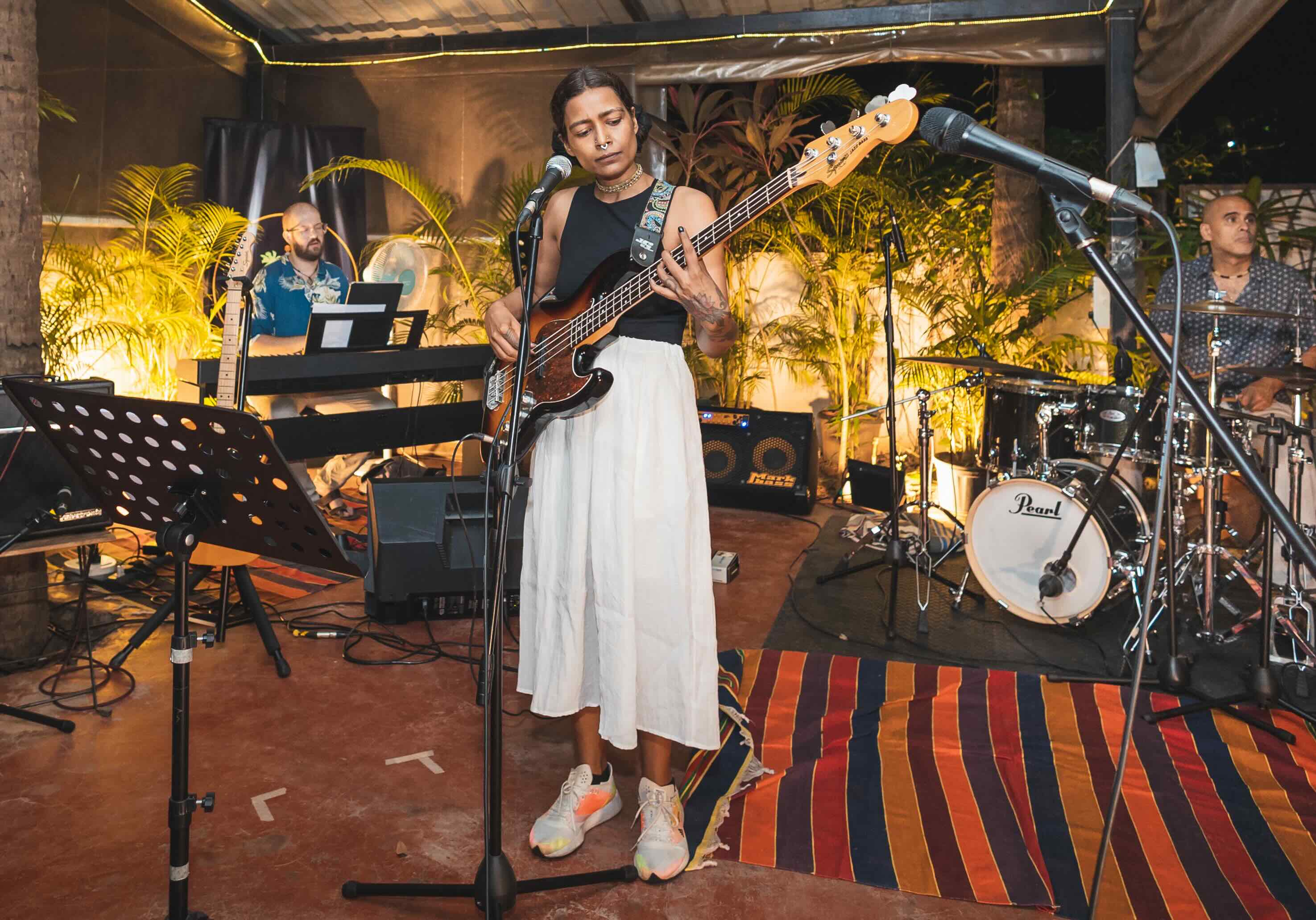Bass Image